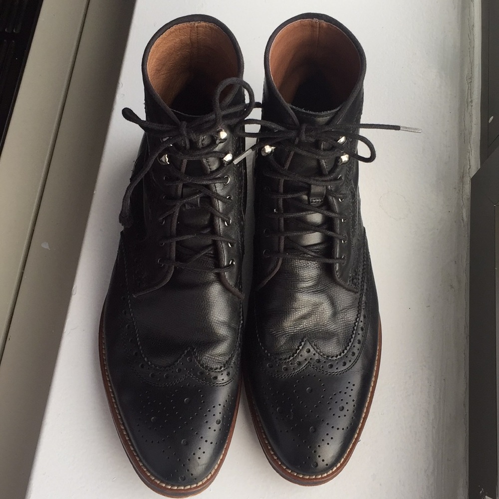 Johnston & Murphy “Conrad” Wingtip Ankle Boots
